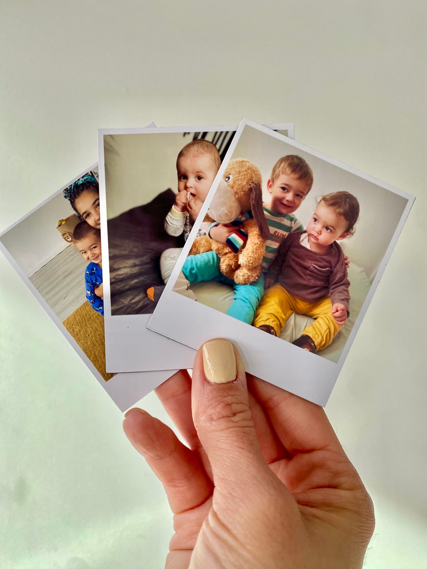 RETRO PHOTO MAGNETS